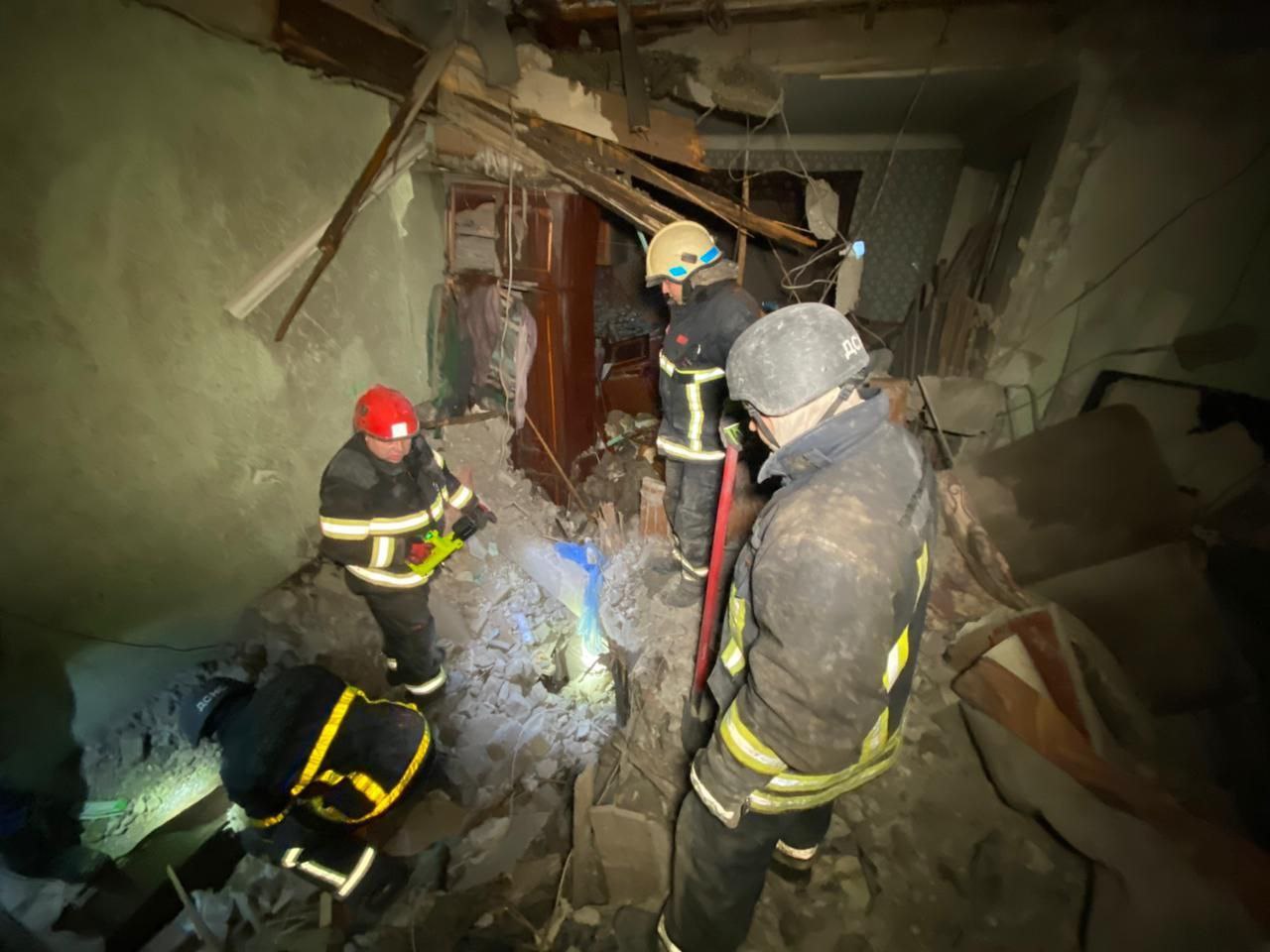 Росіяни масовано вдарили дронами по Кам'янському